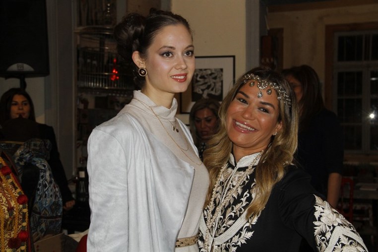 Sista Browns Christmas Pop up Store at Villa Paradiso
